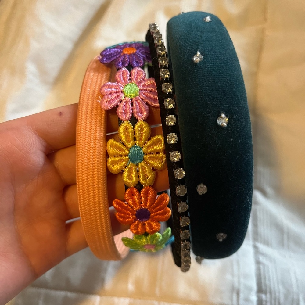 4 headbands for the price of one